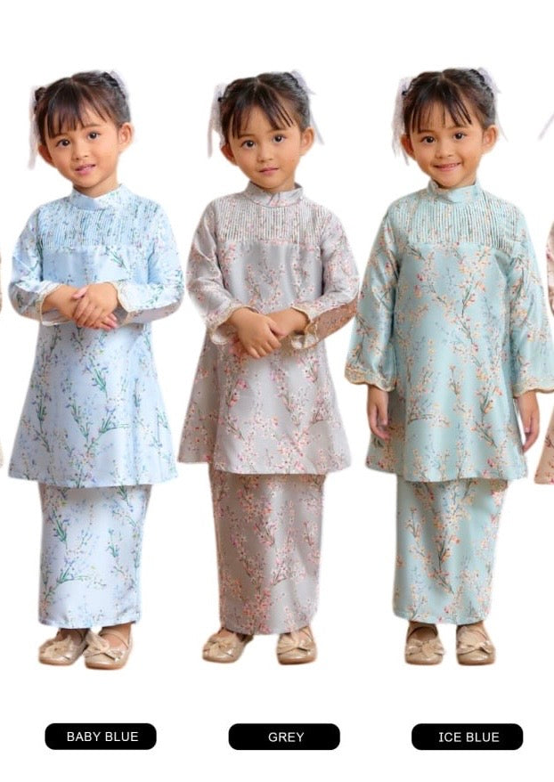 Uyaina Kurung Girls Luv Ezra 