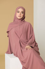 Load image into Gallery viewer, Kaftan Suraya with Butterfly Shawl