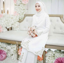 Load image into Gallery viewer, Widuri Kurung