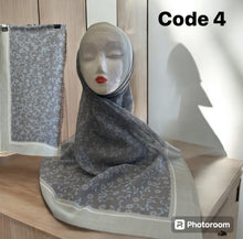 Load image into Gallery viewer, Printed Square Shawl (STD Size)
