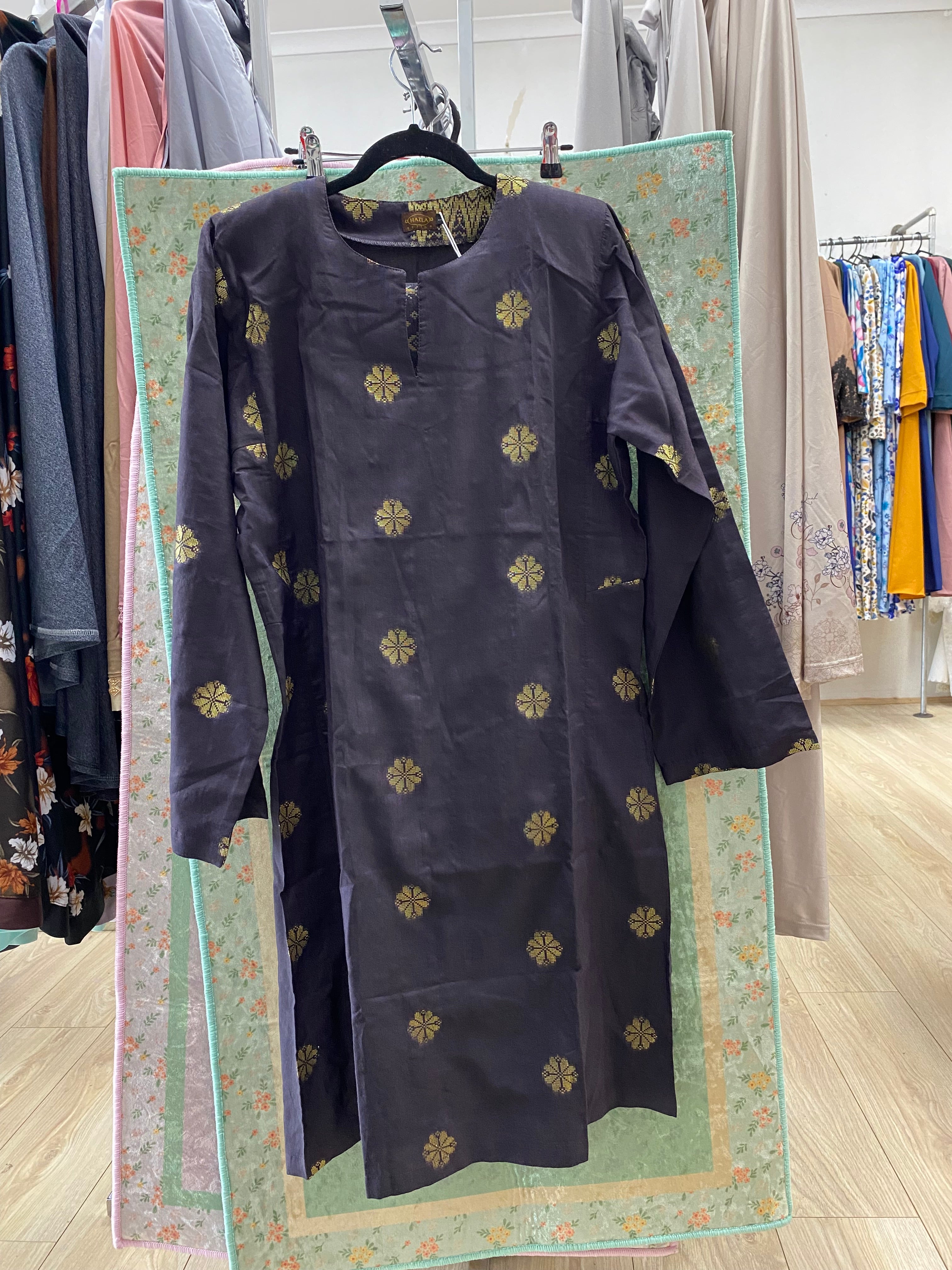 Kurung Pahang Songket Tenun Asli