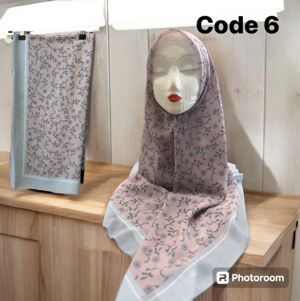Printed Square Shawl (STD Size)