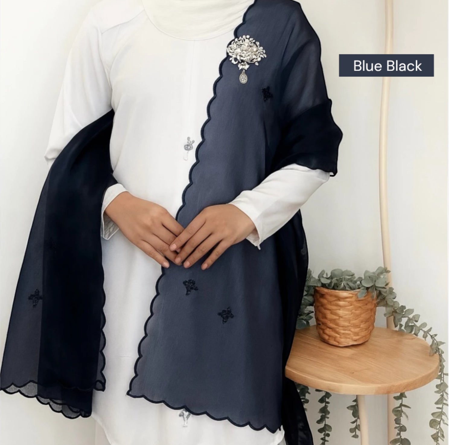 Organza Shawl/Selendang