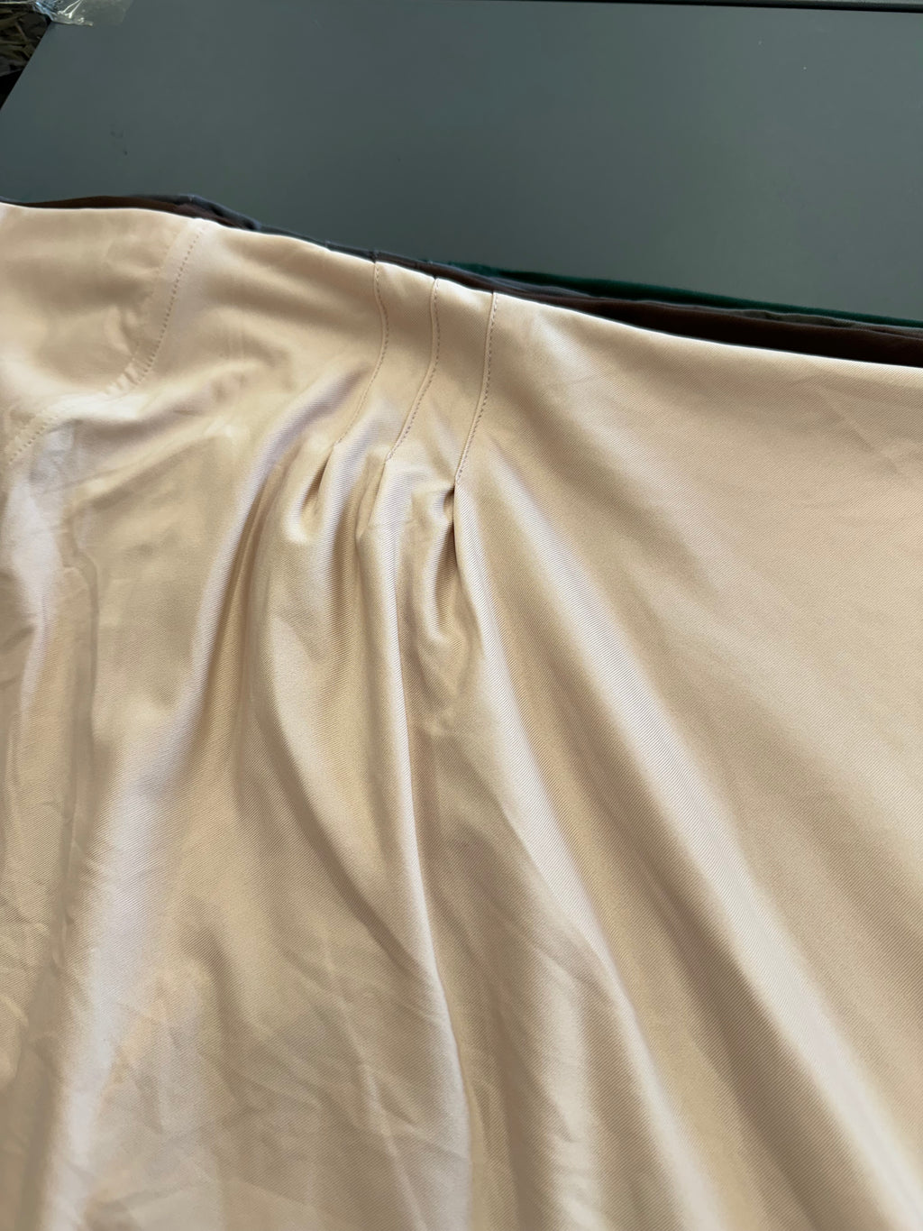 Fameera Lycra Silk Plain Colours M (Pleated)