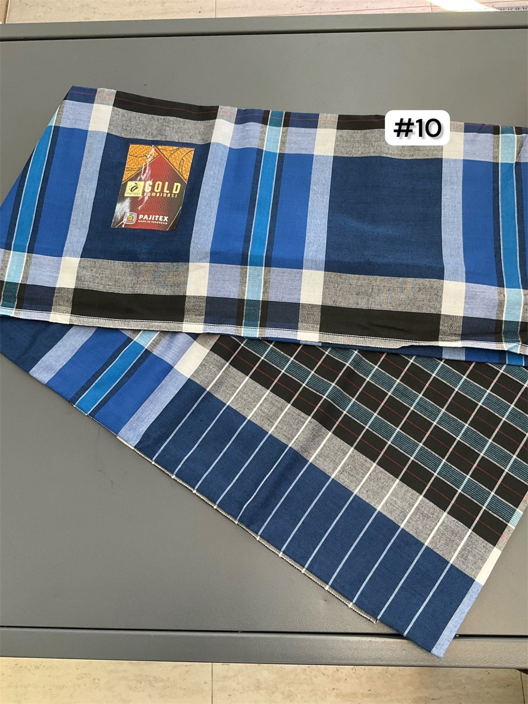 Sarong Pelekat