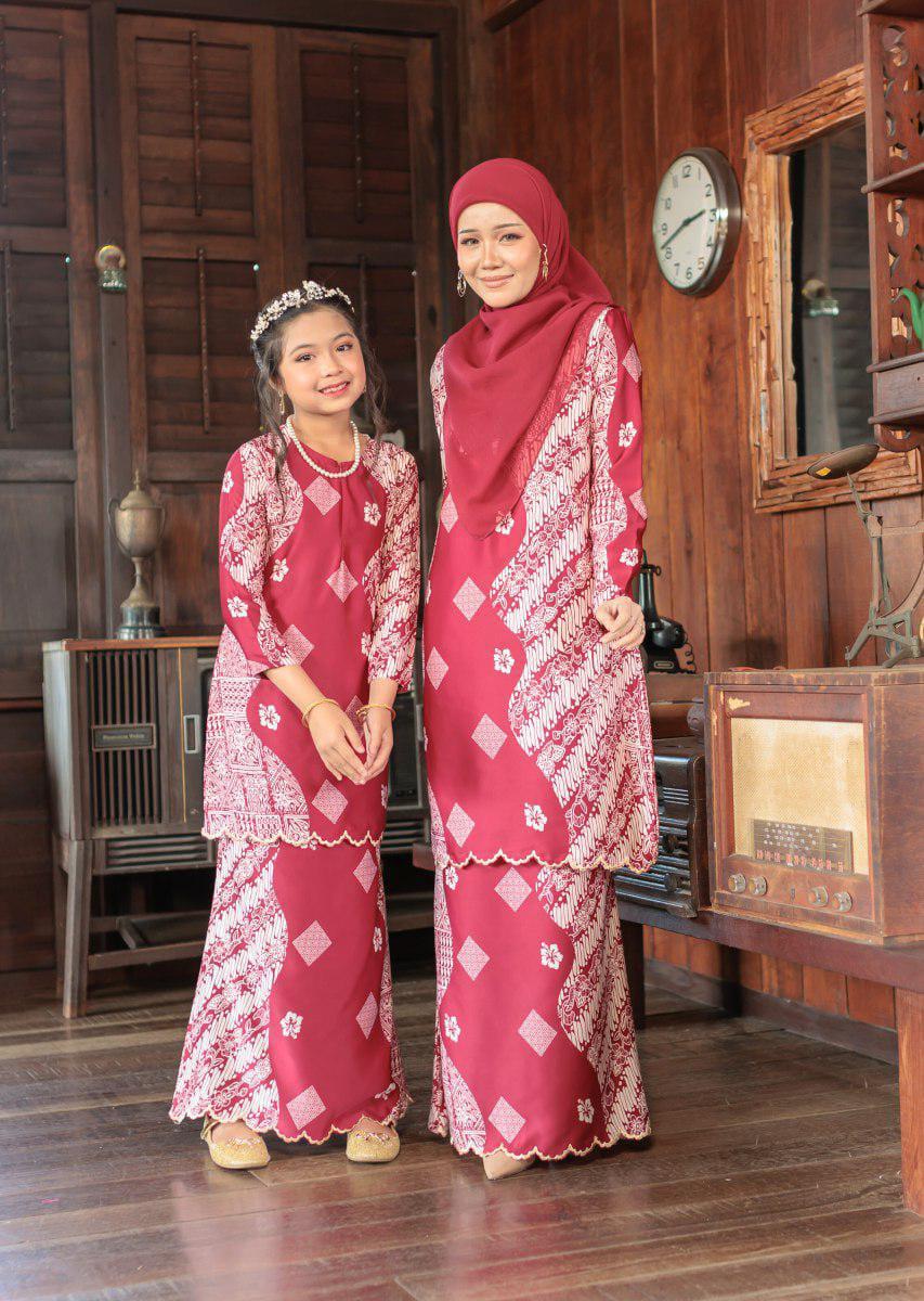 Kurung Safina ADULT