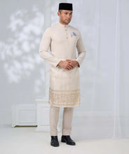 Load image into Gallery viewer, Baju Melayu Soultan (PREMIUM)-not incl sampin
