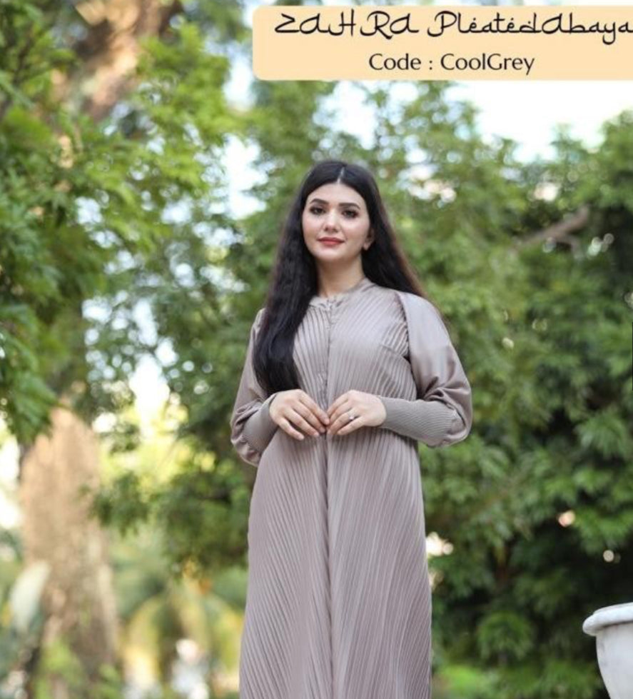 Zahra Pleated Abaya