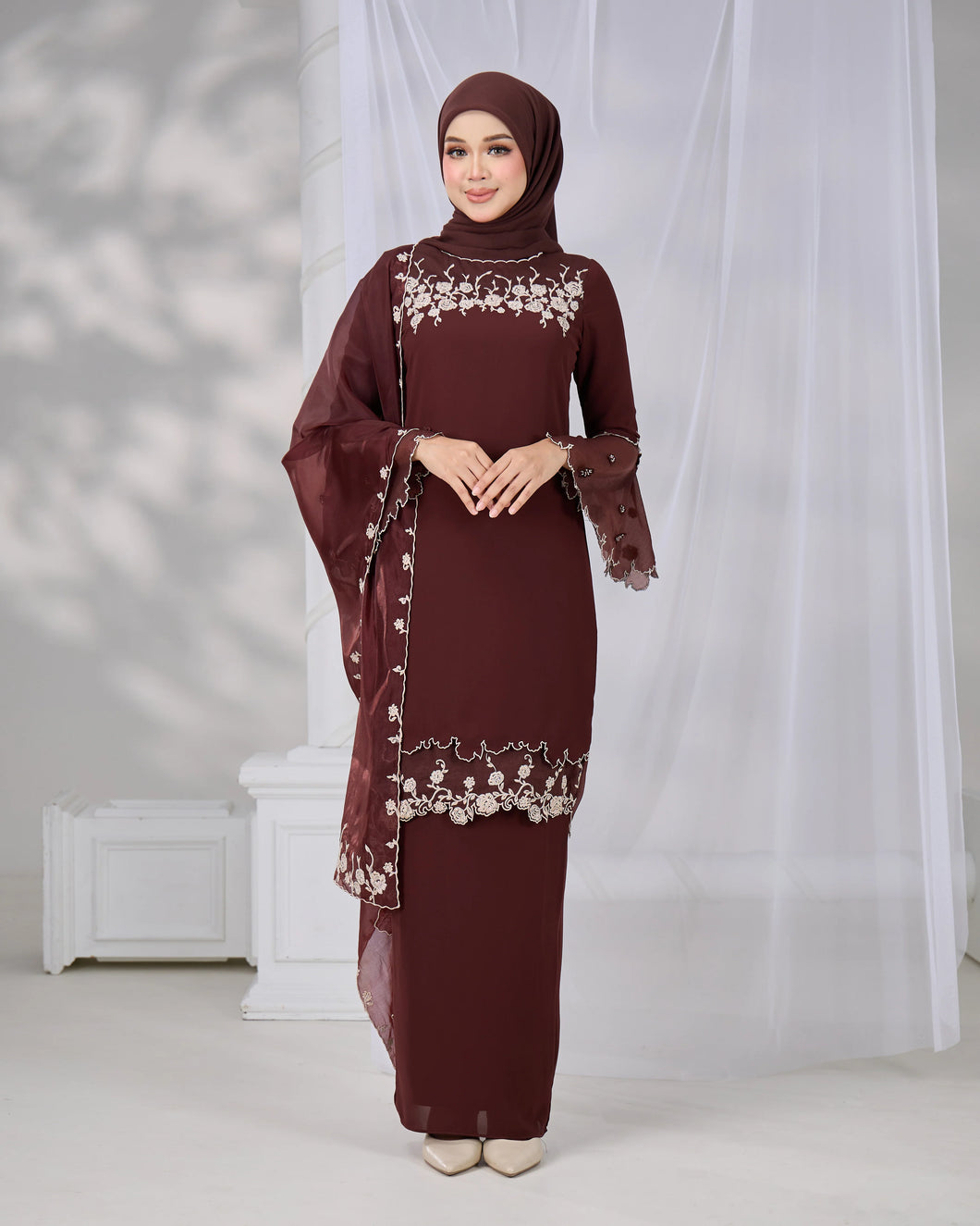 Evaris Kurung + Veil (Pre-Order Only)