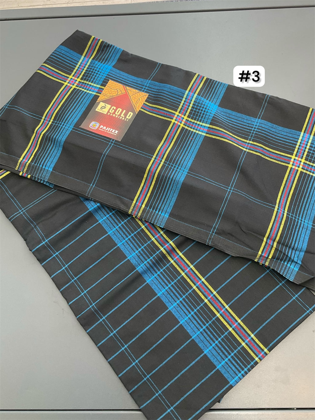 Sarong Pelekat