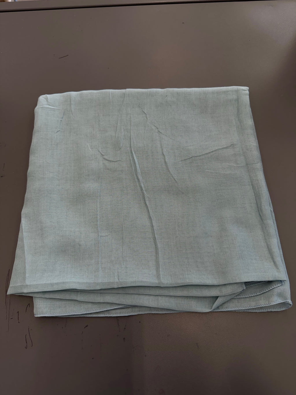 Bawal Plain (Square)