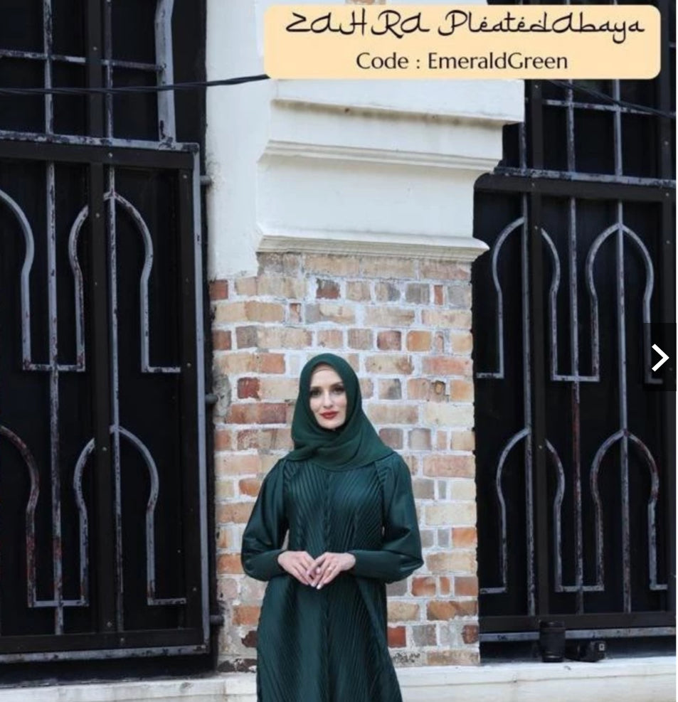 Zahra Pleated Abaya