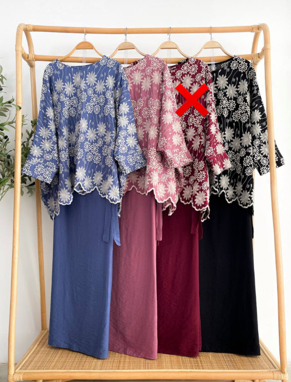 Alma Embroidery Pario Set