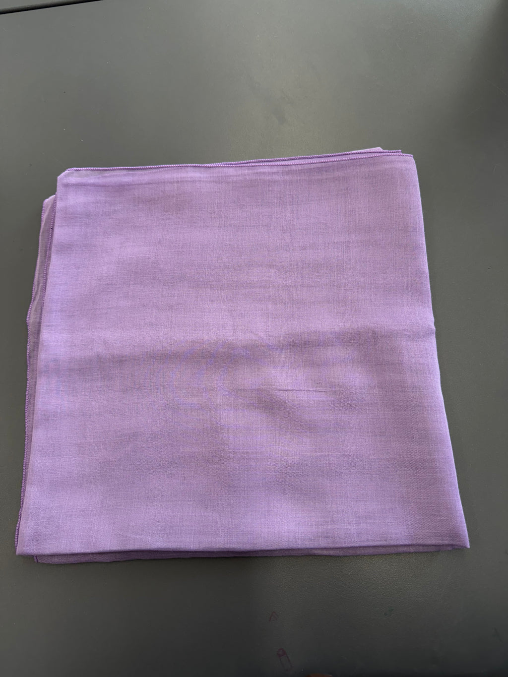 Bawal Plain (Square)
