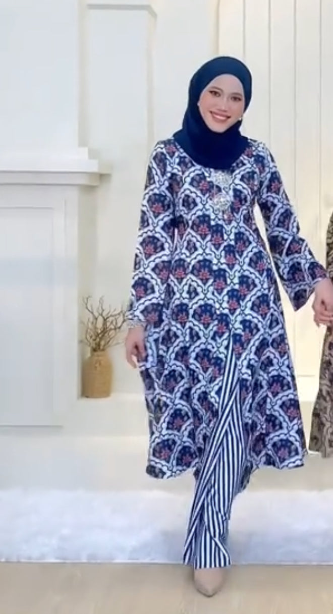 Quntom Kebaya-Adult only in yellow.  Kids in 3 colours