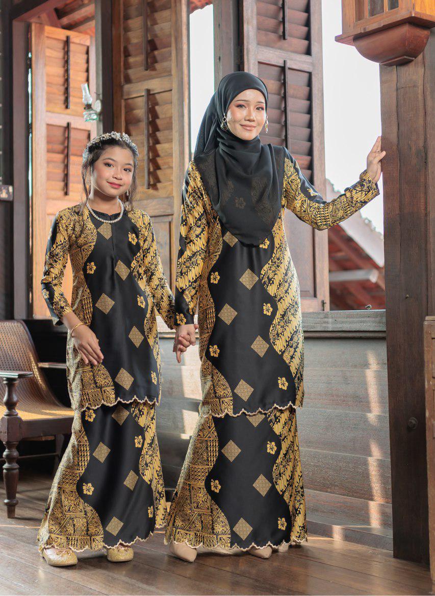 Kurung Safina ADULT