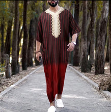 Load image into Gallery viewer, Men Dubai Style Jubah - Maroon Ombre
