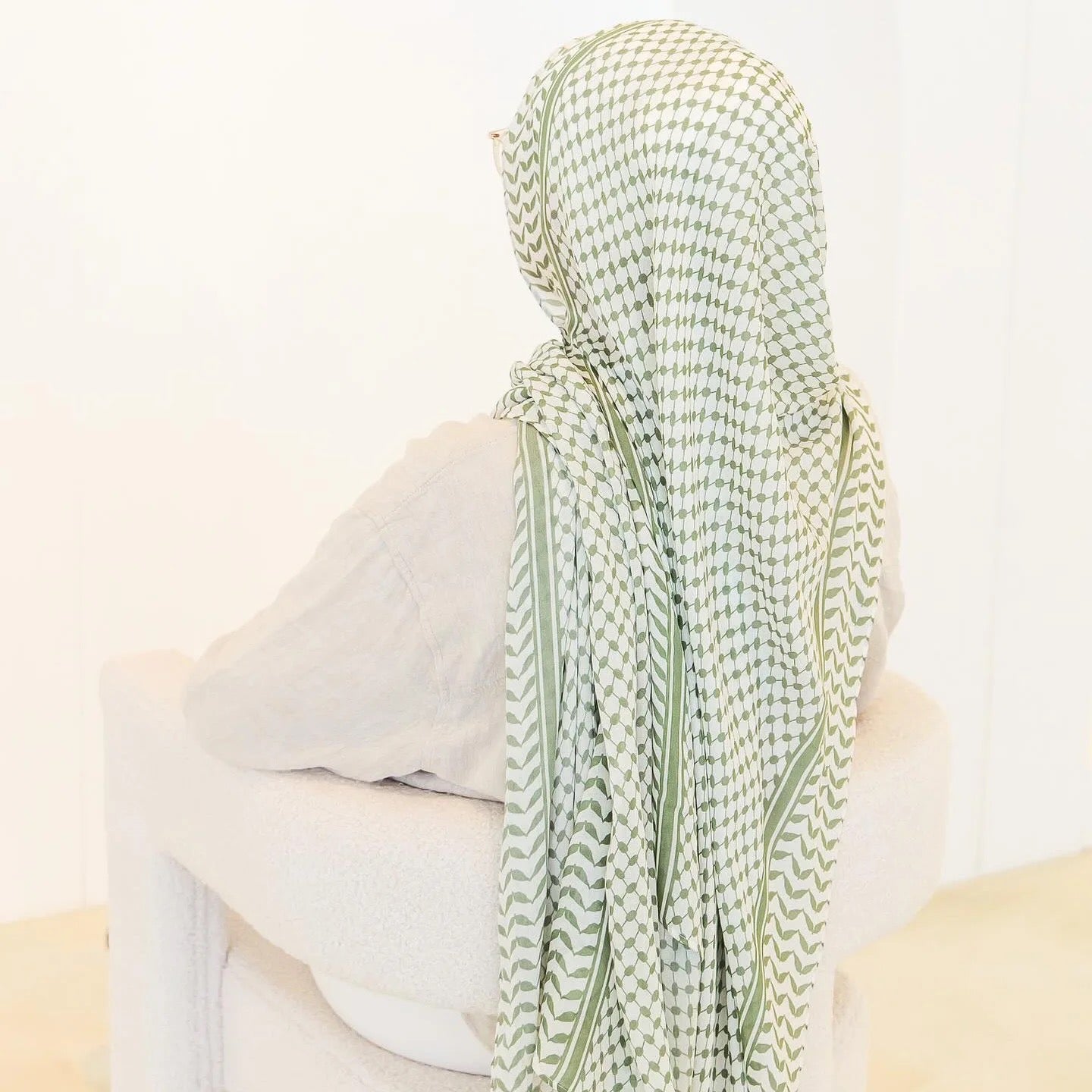 Keffiyeh designs shawls