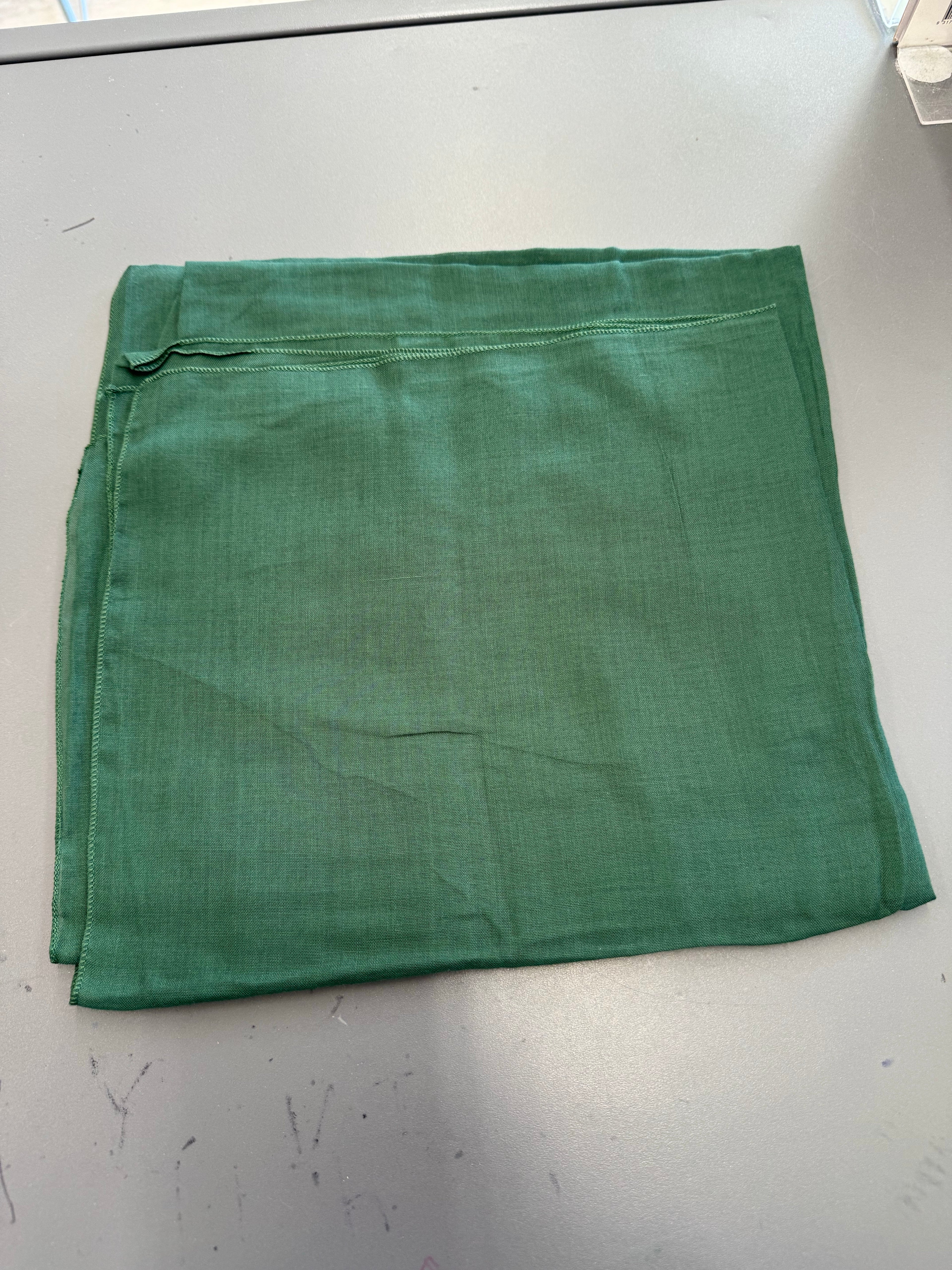 Bawal Plain (Square)