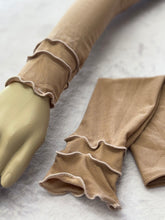 Load image into Gallery viewer, Handsocks 3 Ruffle
