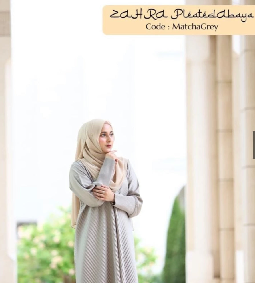 Zahra Pleated Abaya