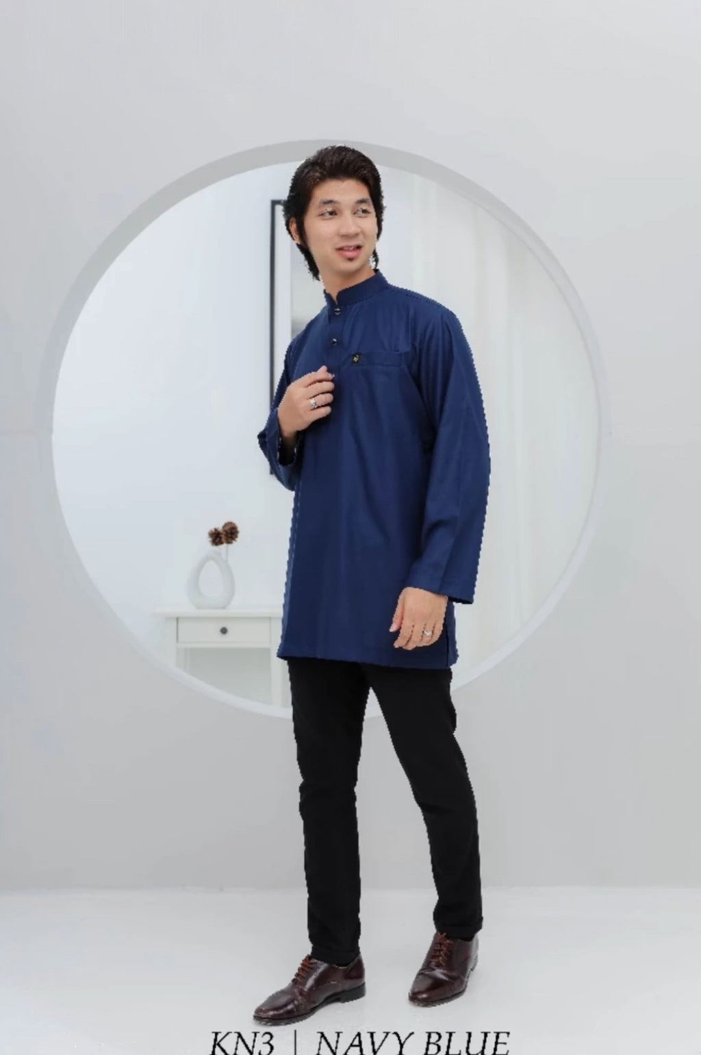 Kurta Nurasz Adult-Collar