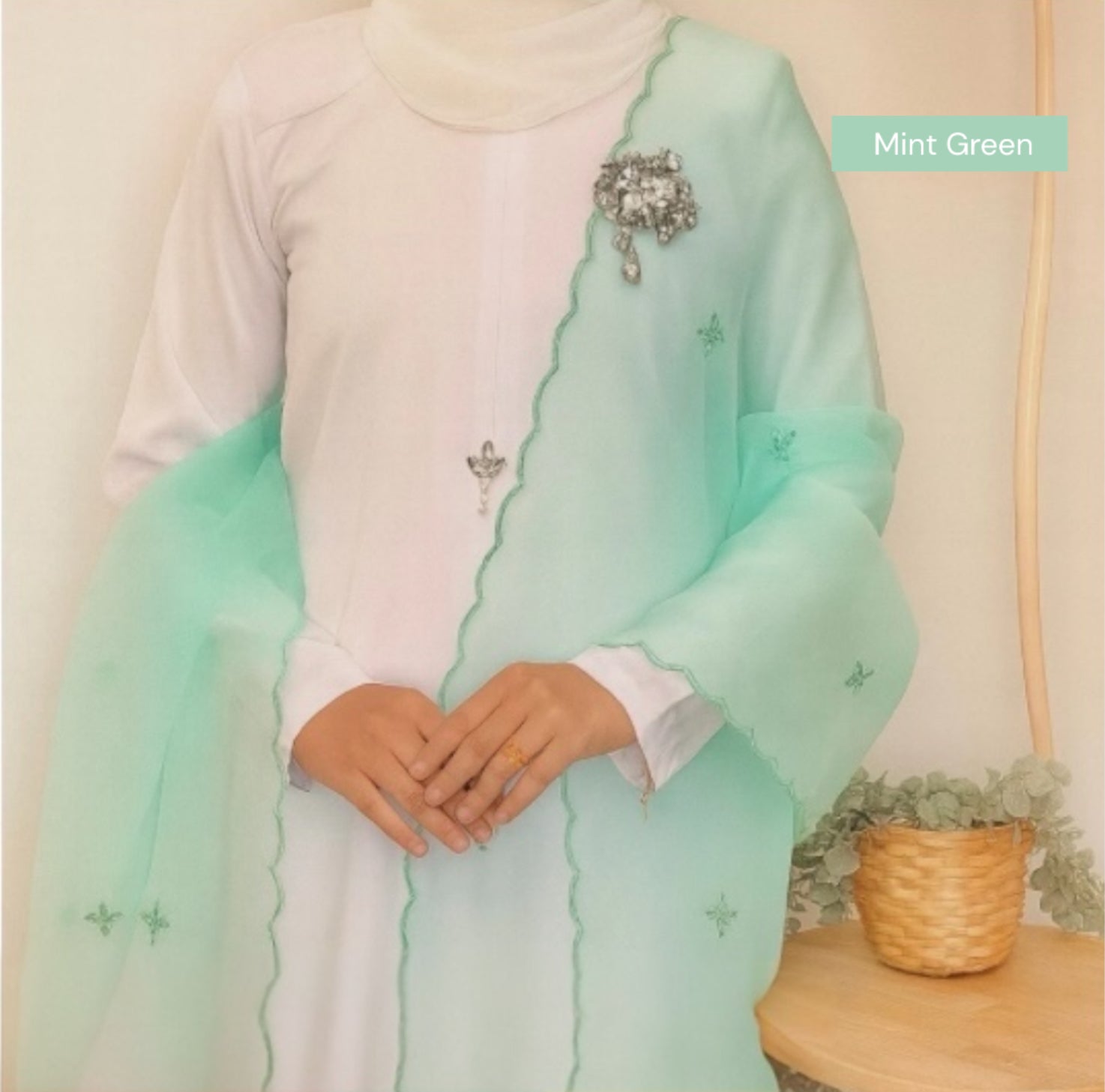 Organza Shawl/Selendang