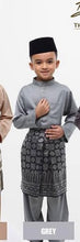 Load image into Gallery viewer, Baju Melayu BOYS Traditional- Teluk Belanga-round neck
