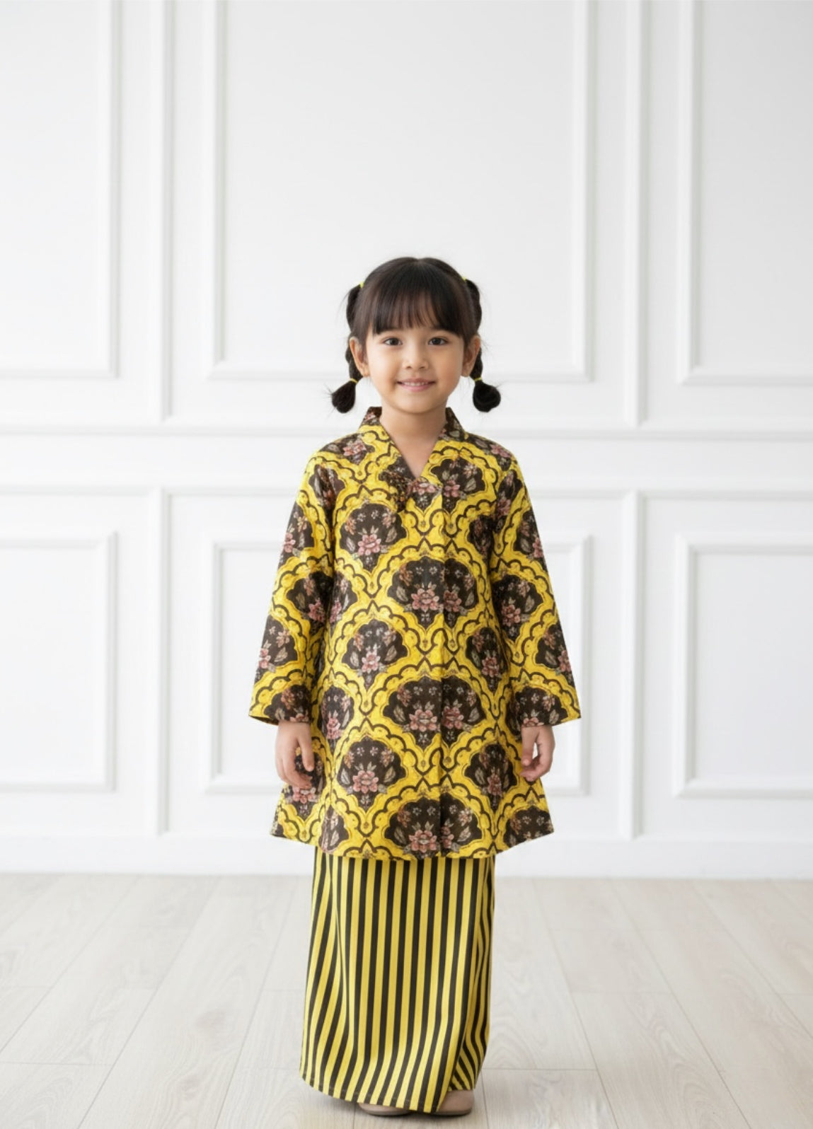 Quntom Kebaya-Adult only in yellow.  Kids in 3 colours