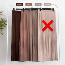 Load image into Gallery viewer, Jeha Pleated Skirt
