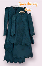 Grace Kurung Riau Girl