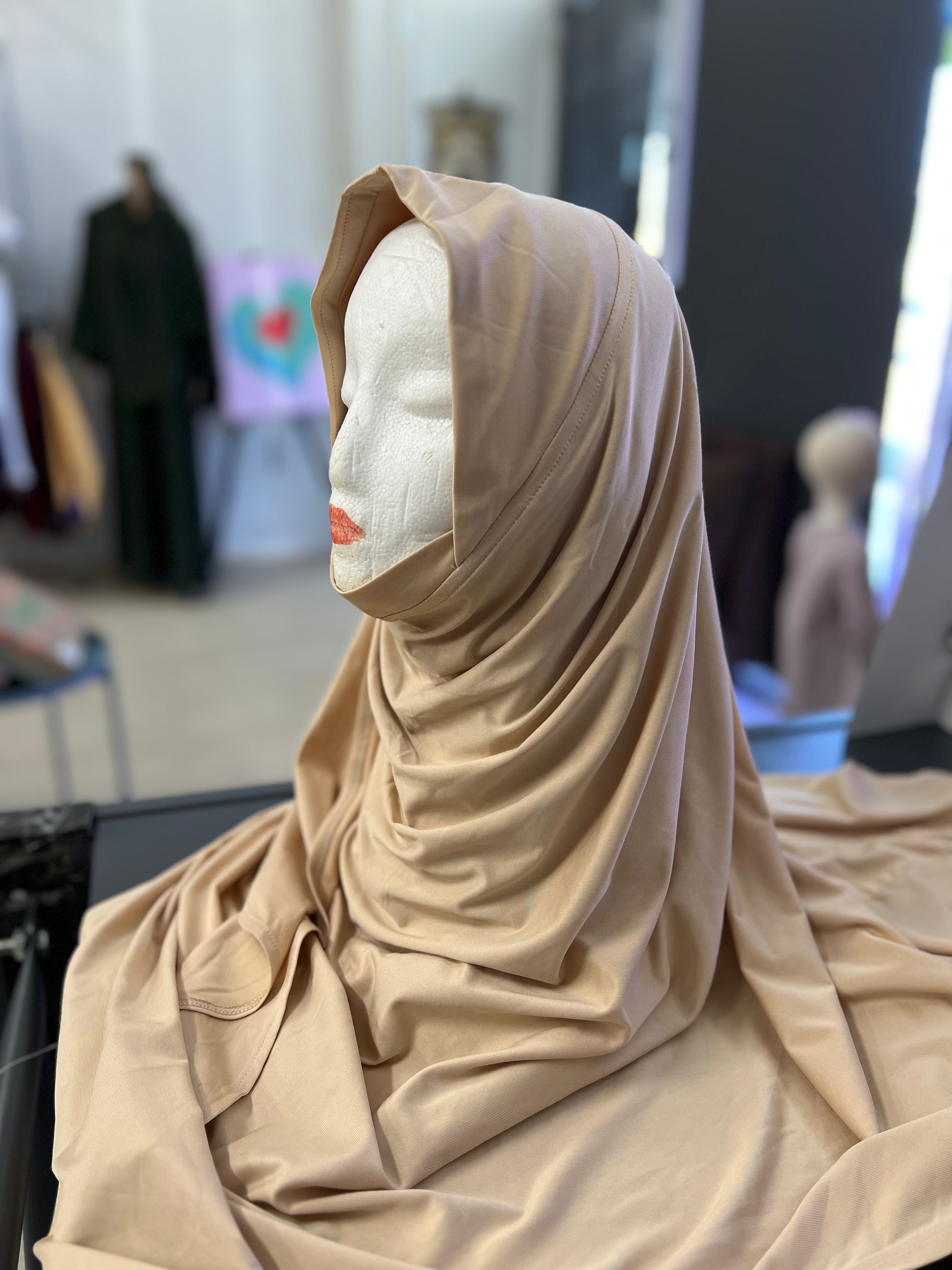 Fameera Lycra Silk Plain colours