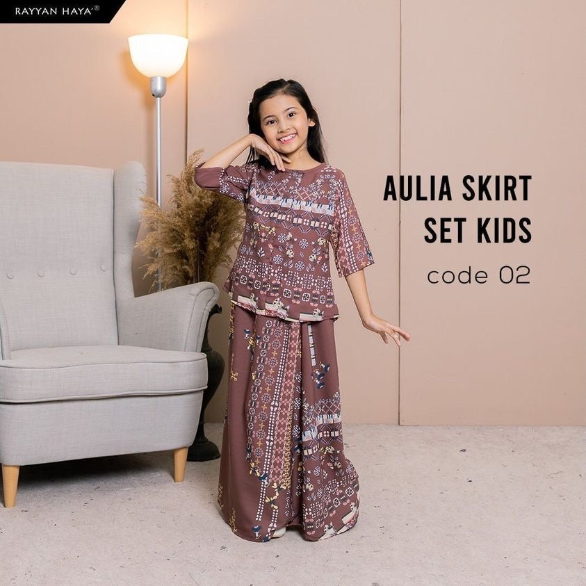 Aulia Kurung (GIRLS)