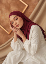 Load image into Gallery viewer, Pearl Chiffon Shawl
