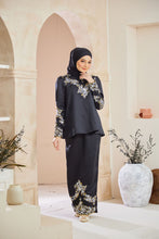 Load image into Gallery viewer, Annabelle Kurung Doll - Black
