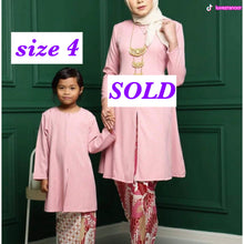 Load image into Gallery viewer, Clearance Girls - Girls Kurung
