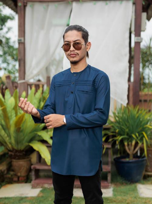 Kurta Yusoff-round neck