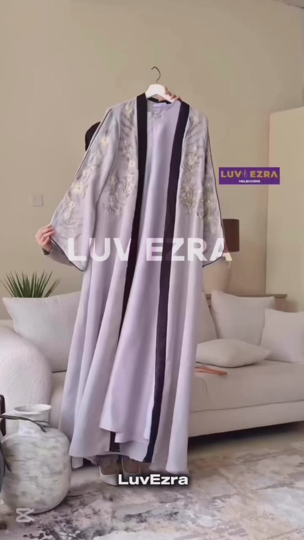 Abaya Qasih