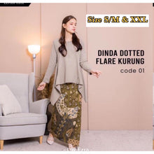 Load image into Gallery viewer, Dinda Dotted Flare Kurung
