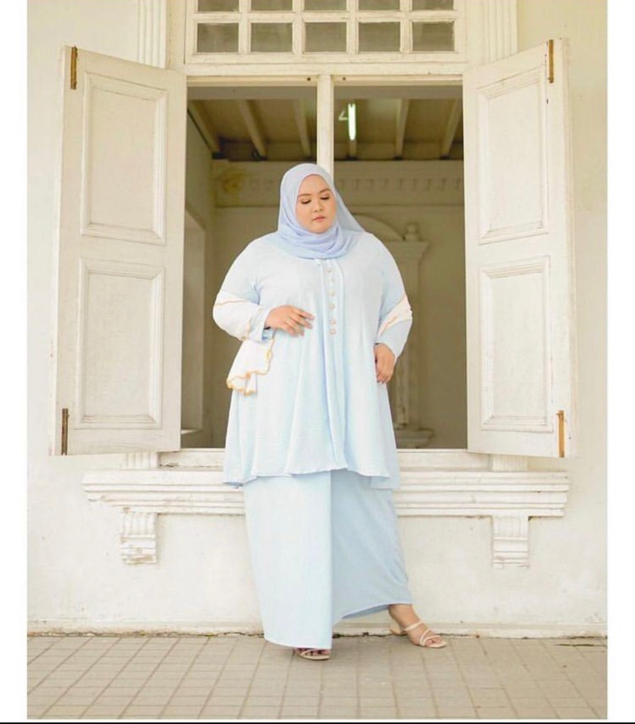 Nona Subaidah Button Kebarung