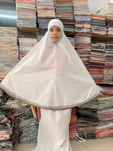 Load image into Gallery viewer, Girls Telekung Set cotton
